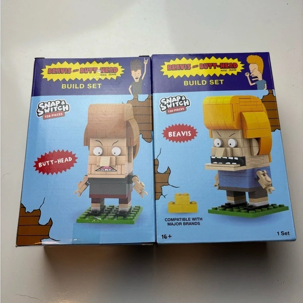 Snap & Switch Beavis and Butt-head build sets‎